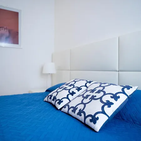 Attico La Vela Vista Mare *