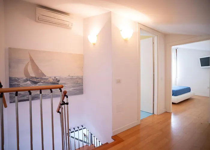 Apartament Attico La Vela Vista Mare