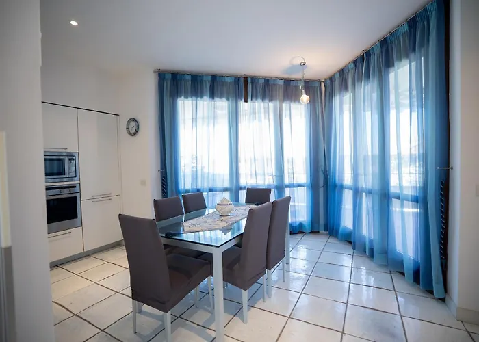 Attico La Vela Vista Mare Apartament Cervia