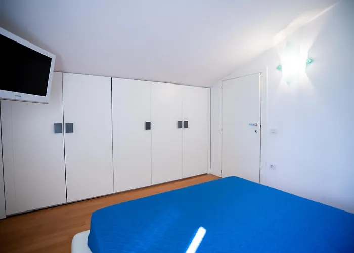 Apartament Attico La Vela Vista Mare