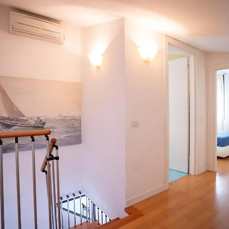 Apartment Attico La Vela Vista Mare