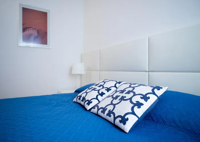 Attico La Vela Vista Mare *