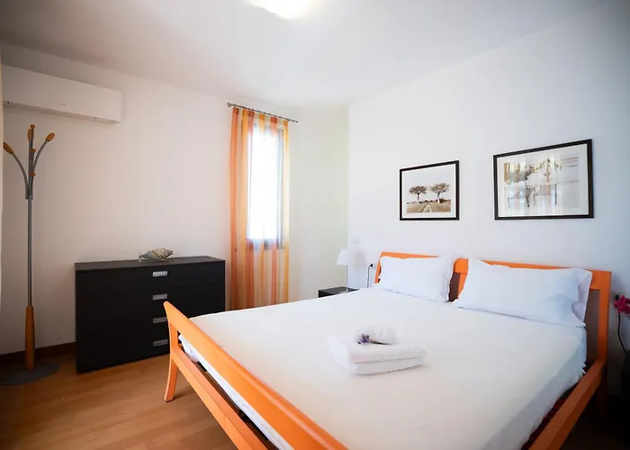 Attico La Vela Vista Mare *