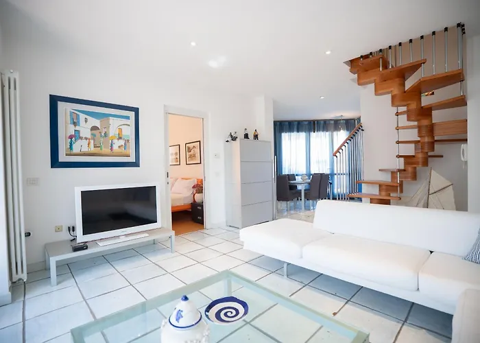 아파트 Attico La Vela Vista Mare 체르비아